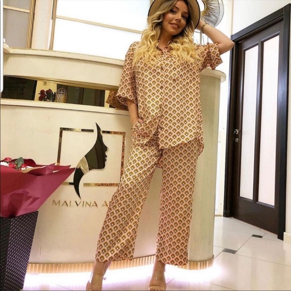 Zara Geometric Print Pants And Blouse 